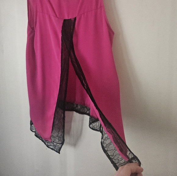 Torrid Sheer Lace Backless Blouse Size 0X - Picture 3 of 7